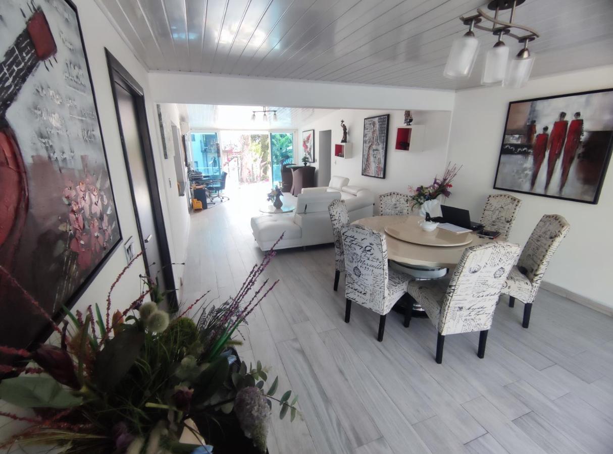 La Romantica Bed and Breakfast Contadora Island Exterior foto